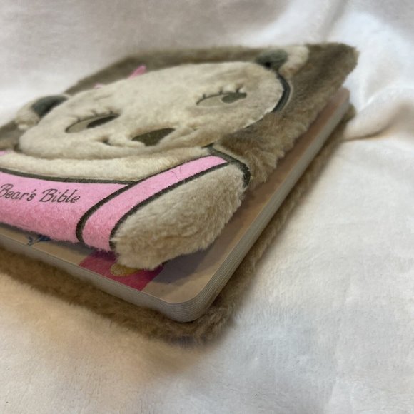 Tiny Bear's Bible; Furry Bible Stor- 9780310710820, board book, Lloyd-Jones - Picture 4 of 8
